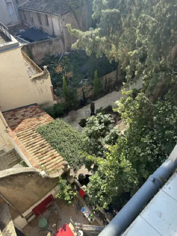 Appartement Aix Centre Très Calme et Confortable 54m2