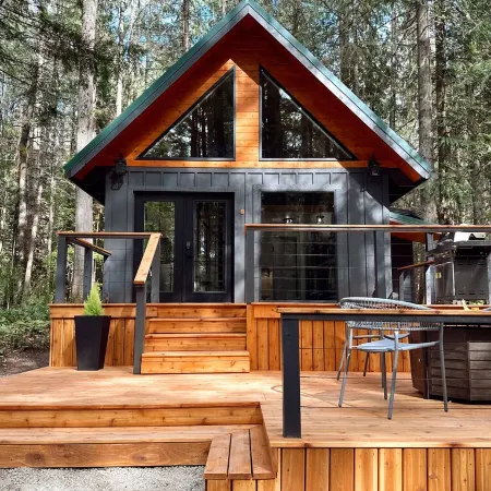 Among the Trees in Ashford, WA - Minutes to Paradise Mt. Rainier entrance