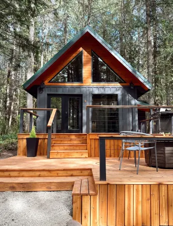 Among the Trees in Ashford, WA - Minutes to Paradise Mt. Rainier entrance