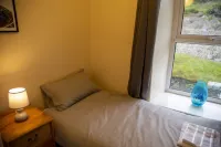 Traditional North Welsh Slate Miners Cottage Hotels in Blaenau Ffestiniog