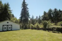 Fully Fenced 3 Acre Home, 7 Minutes from Ilani Casino!