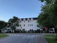Two bedroom condo located within walking distance of the village of Stowe.