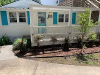 Dolphin House Steps to the Ocean. Pet-Friendly 3/2.  Private Parking for 2 Cars