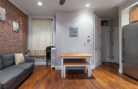 Lovely 2 bedroom Central Manhattan