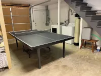 Quiet mountain retreat convenient to hiking and Asheville