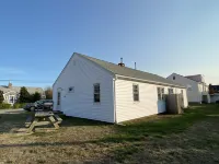 Next to Cragville beach with warm sea water at a quiet and family friendly villa