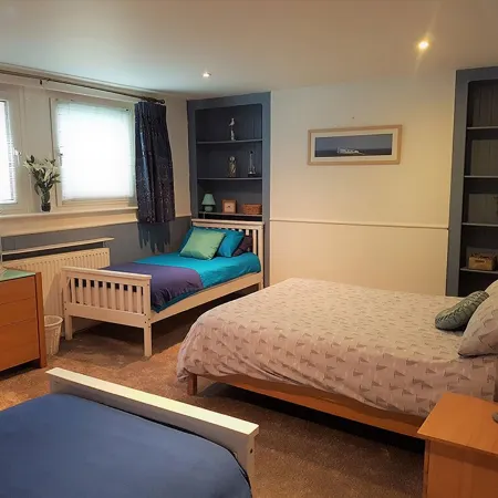 Water's Edge - Sea Front Self Catering Apartment in the Heart of Swanage