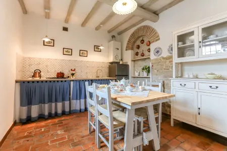 Country house with pool and panoramic view, ideal for families with children