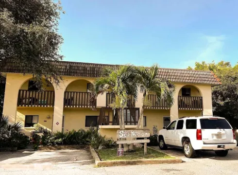 Private Tropical Beach Oasis - Coral