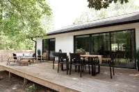 CASA ZEN - Tranquil, Cozy, 10 minutes from the Woodlands! Hotels near Spring Creek
