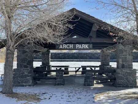 Yellowstone Retreat Rentals U3: two blocks from Yellowstone!