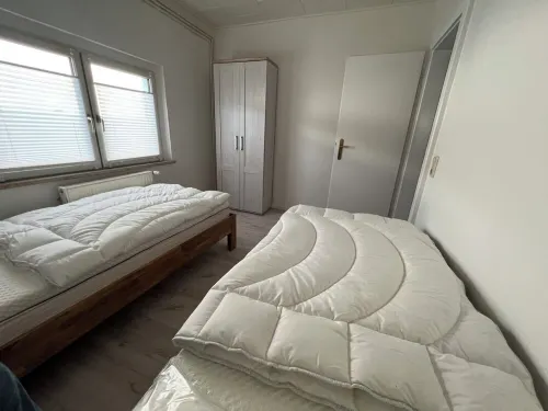 Bude an der Ostsee auf Womo-platz. Nur 300 Schritte vom Wasser Entfernt