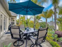 Secluded Home, Sleeps 11+  Solar Heated Pool.  Hot Tub Spa,  9 Miles to Beach Hotels in Vista