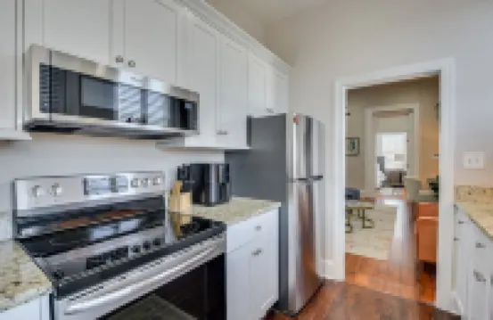 Stovall #3 | Historic & walkable to downtown Augusta hotspots