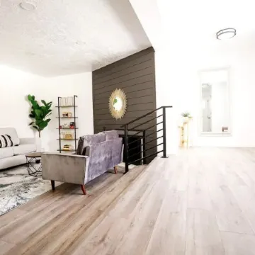 Bright 5-BDR Home in the heart of Ogden-3600 sq.ft