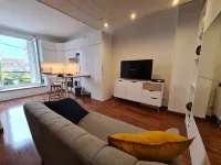 Spacious Studio 2 steps from the station Hotels in Sartrouville