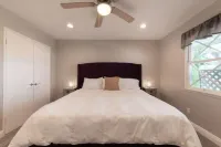 4BD REMODELED HOUSE, FIREPIT, GAMEROOM, CLEAN!