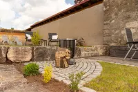 Stylish vacation apartment -Darre- in the old brewery