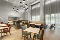 Hampton Inn & Suites by Hilton Ruskin I-75
