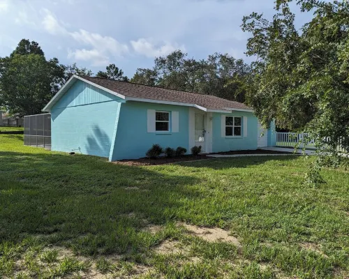 • Pool home • Spacious yard • Hotels in Spring Hill