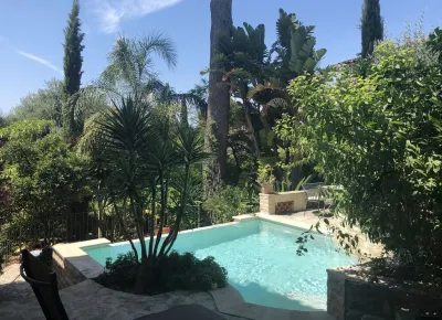 Villa Portissol close to beaches and port