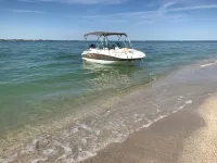 Nature's Splendor! Lovely Setting.