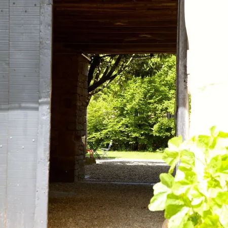 Former convent from the 17th, renovated, private garden, Beaune center