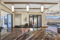 Gorgeous and modern home surrounded by Zion views Hotels in Virgin