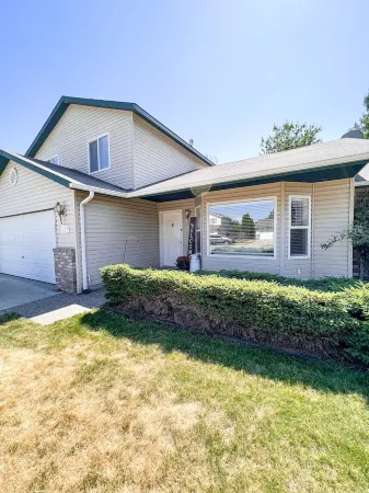 Spacious Home in Quiet Neighborhood with Large Patio! Отели в г. Хейден