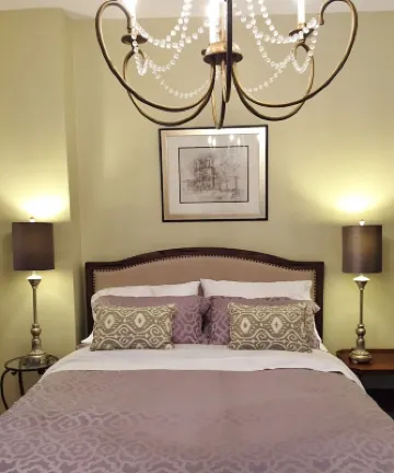 Mansions, History, and Shops at your doorstep! Walk to 40+ restaurants & pubs