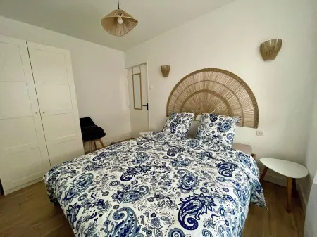 Maison Blériot-plage à 100 Mètres de la mer Отели рядом с достопримечательностью «Les Baraques Military Cemetery»