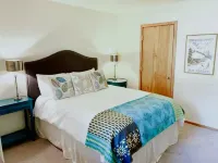 Cute kid-friendly condo next to Dollar Mountain
