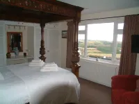 Luxury Apartment with Spectacular sea views Close to Boscastle/Tintagel