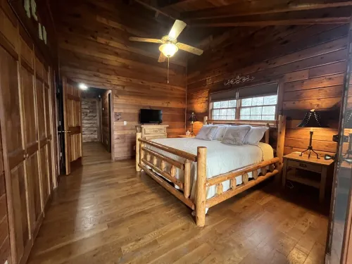 Log Cabin with Mountain Views: Hot Tub, Game Room, Fenced Yard