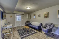 Lake, Fun, BBQ & Family. Charming & Cozy Home!