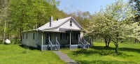 Thorn Creek Cottage