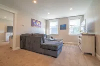 Downtown Extended Stay ~ Try Purple Mattress Brand - Middlesex County Big Lots 주변 호텔