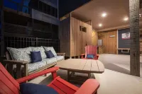 Waterfront 5br/5ba Home: Elevator, Pool, Private Harbor. Close to Beach.
