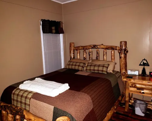 Camp Balsam  Old Adirondack camp 韋布酒店