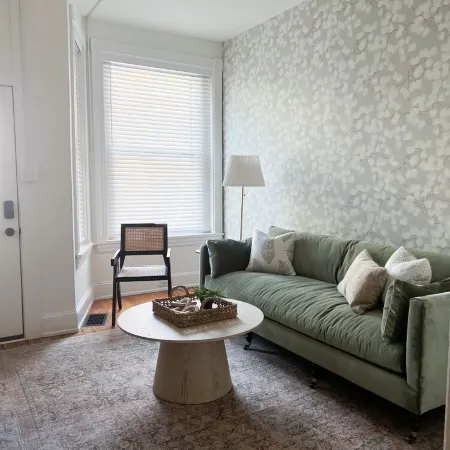 Beautiful 4bd, 2.5ba Lancaster Center City Townhome