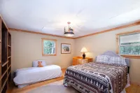 Private Family Mountain Getaway- Dog Friendly!