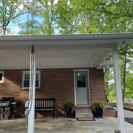 Lake View!  Fishermens Dream! Close to Bluestone Boat Landing!