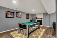 Dwntwn Westfield Family home close to GrandPark and local entertainment Hotel a Westfield