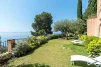 La Malpagne Villa 400m2 Pieds Dans L'eau