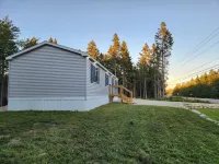 Modern private home central location to beautiful coastal views