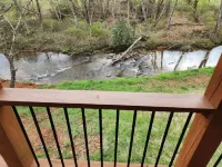Creekside Cabins of Fancy Gap