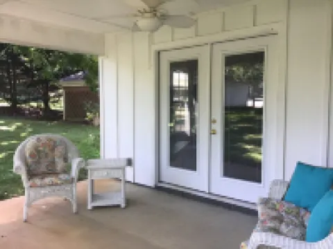 Guesthouse located in historic Toccoa Ga Hotels in Stephens County