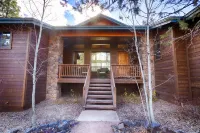 Private 3 BR Cabin in Torreon - The Aspen