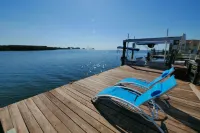 Ocean-front Seaview Home on Gulf - Fishing Boat Available!