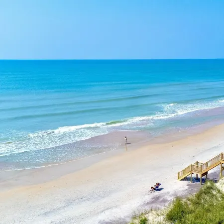 Spacious Beach Stay w/ Pool, Spa, Views & Kings!